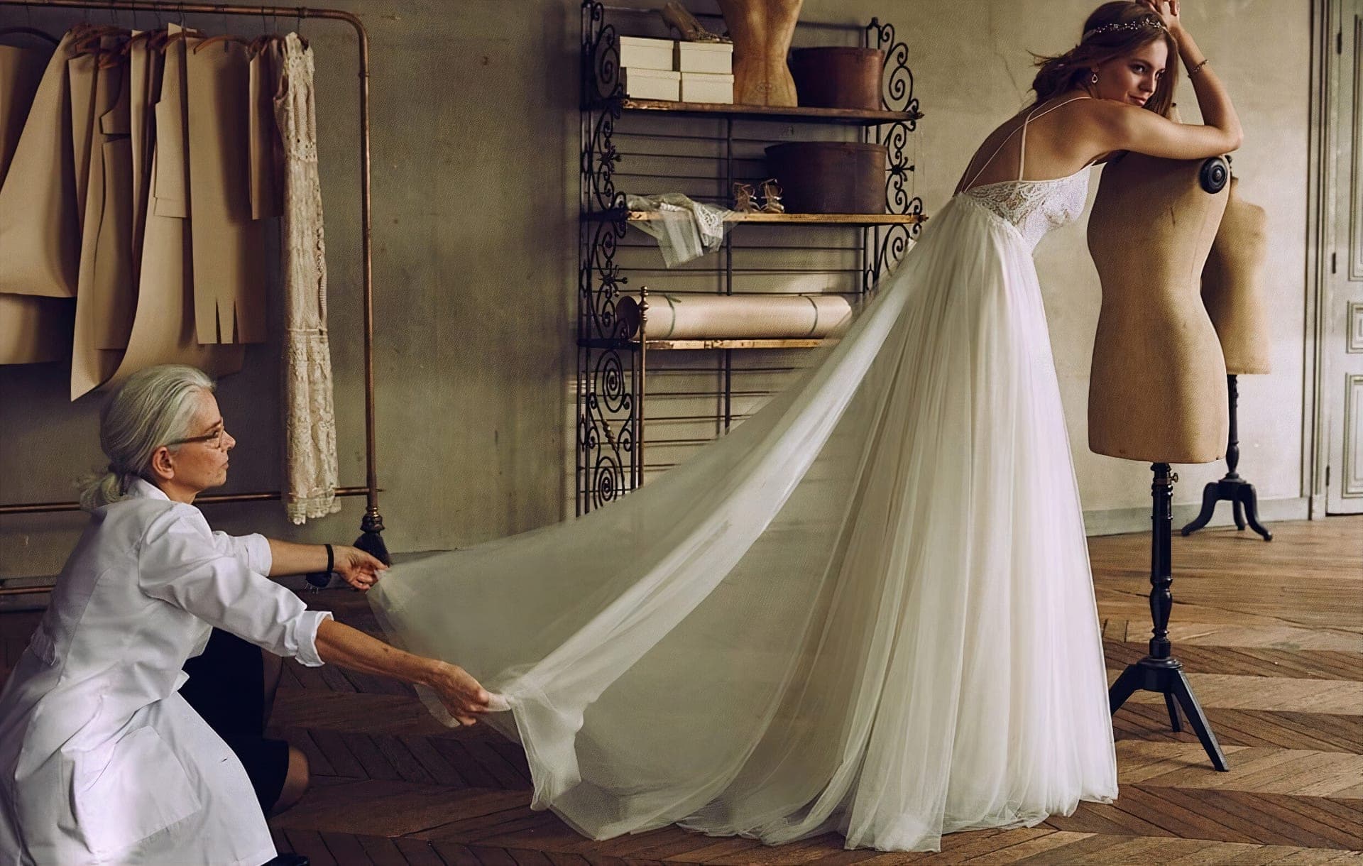 LALEDA Tailor & Dressmaker