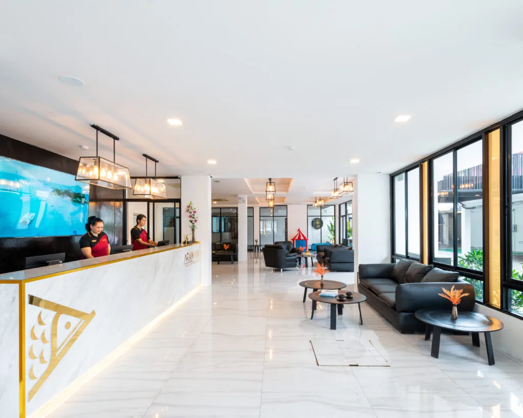Lobby 3